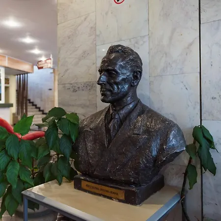 Hotel International Of Scientists Joliot Curie Sveti Konstantin