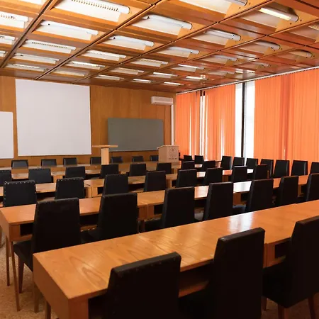 Hotel International Of Scientists Joliot Curie 3*