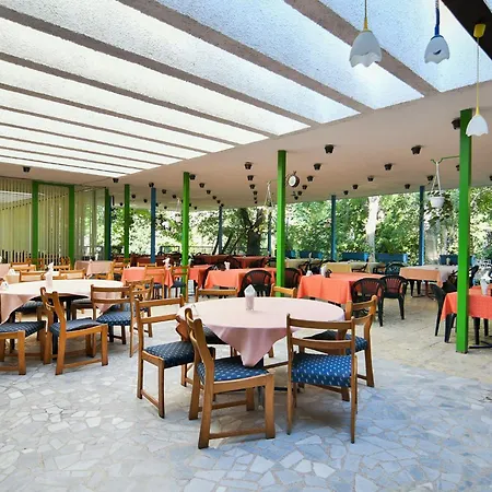 International Of Scientists Joliot Curie Szálloda