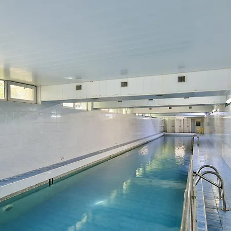 Szálloda International Of Scientists Joliot Curie