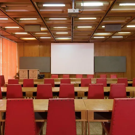 International Of Scientists Joliot Curie 3*