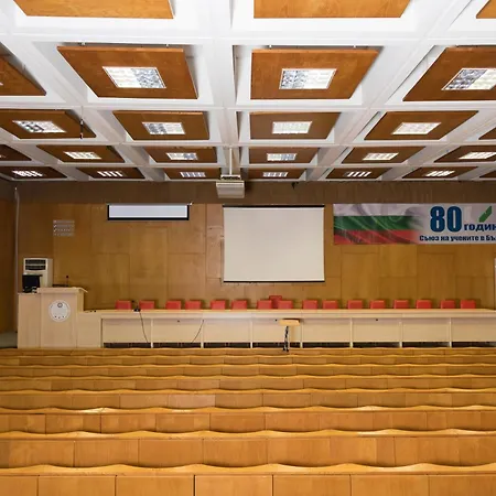 Hotel International Of Scientists Joliot Curie 3*