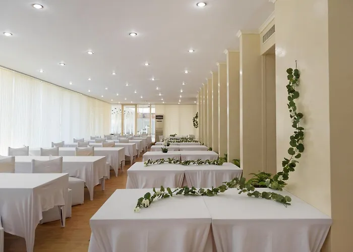 международен дом на учените жолио кюри