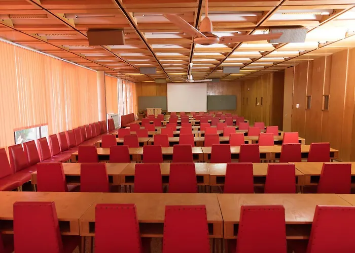Hotel International Of Scientists Joliot Curie